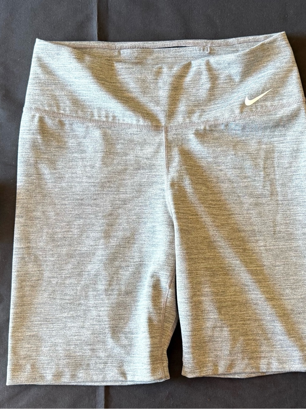 Nike Women's Light Gray Seamless Bike Shorts
